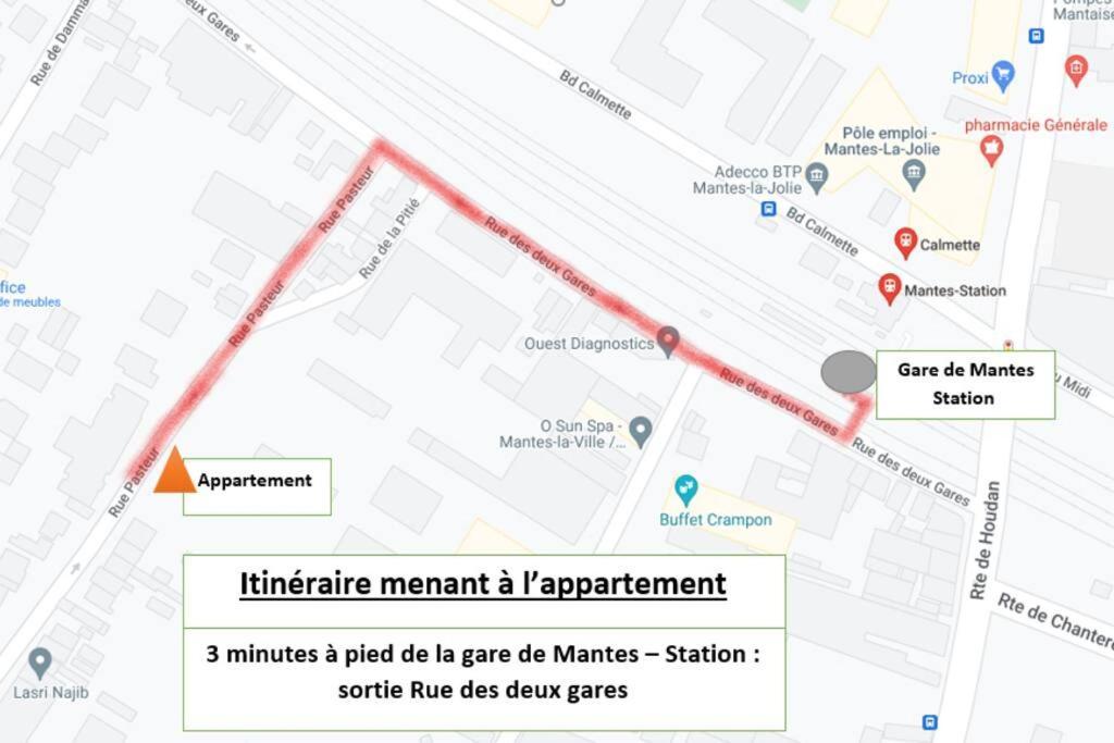 Appartement F2 de haut standing en hypercentre avec jardin privé à 270 m de la Gare de MANTES ! Exterior foto